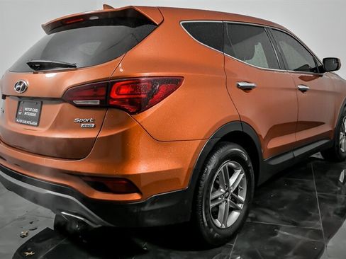 Used 2017 Hyundai Santa Fe Sport AWD/4WD image 10