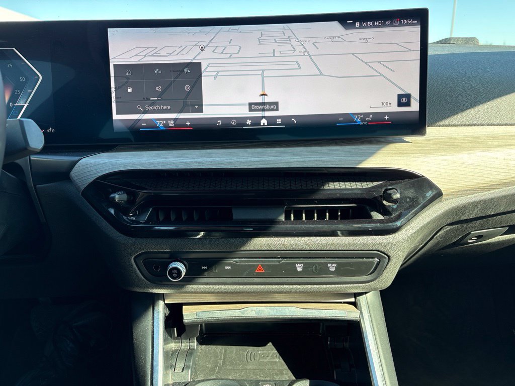 Used 2025 BMW 330i Sedan RWD image 27