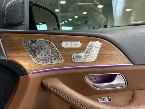 Used 2024 Mercedes-Benz GLE 350 4MATIC image 44