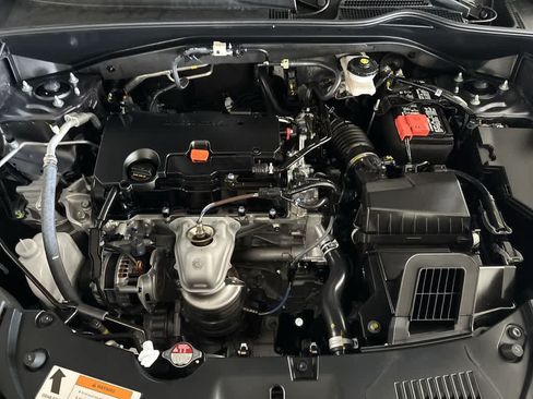 Used 2026 Honda HR-V LX image 12