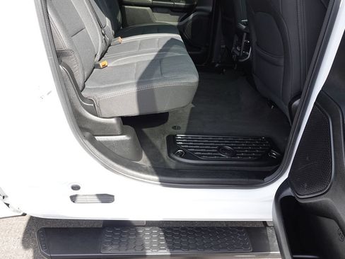Used 2020 RAM 1500 Big Horn AWD/4WD image 31