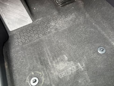 Certified 2025 Lexus RX 350 Premium w/ Accessory Package image 17