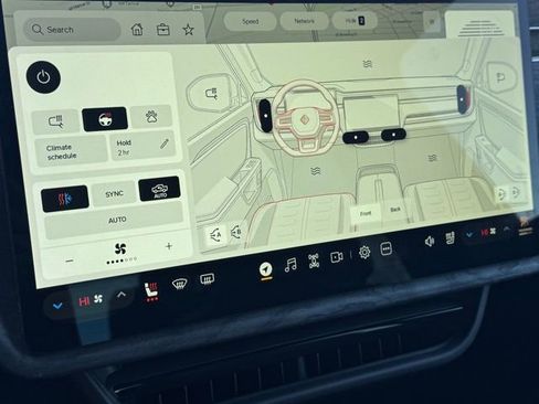 Used 2022 Rivian R1T Launch Edition image 38