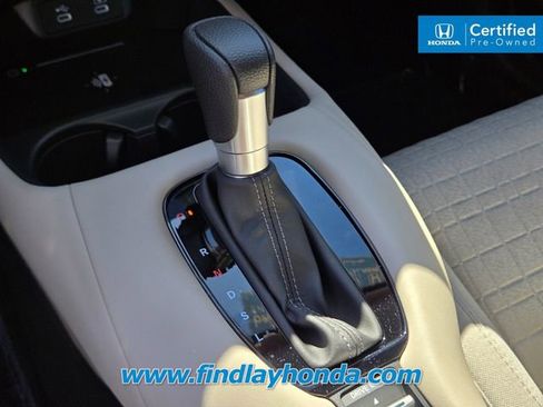 Certified 2026 Honda HR-V LX image 33