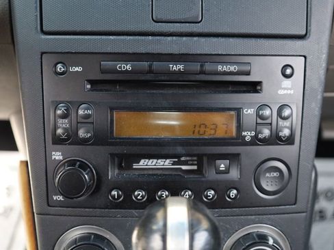 Used 2005 Nissan 350Z Touring image 24