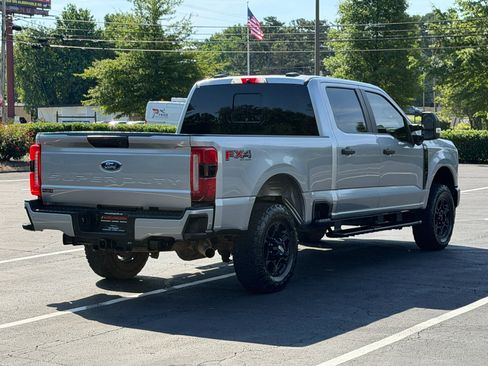 Used 2023 Ford F250 XL w/ STX Appearance Package AWD/4WD image 6