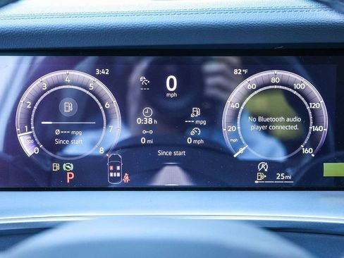 New 2026 Volkswagen Tiguan SE image 35