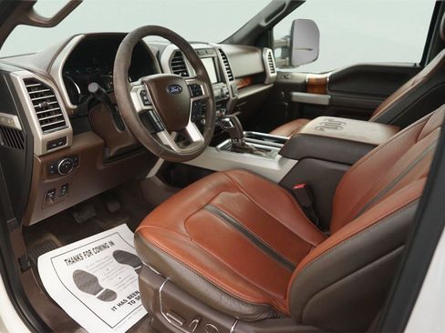 Used 2018 Ford F150 King Ranch w/ Equipment Group 601A Luxury AWD/4WD image 8