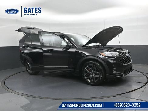 New 2026 Ford Explorer ST w/ Sun And Sound Package image 52