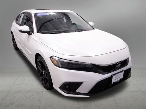 Certified 2023 Honda Civic Sport Touring image 9
