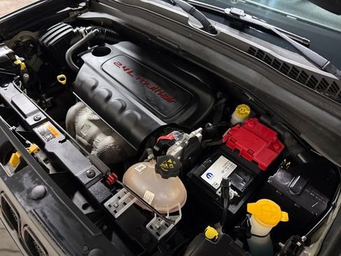 Used 2019 Jeep Renegade Altitude w/ Quick Order Package 2XM image 46