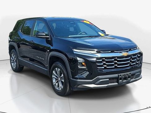 Used 2025 Chevrolet Equinox LT FWD image 1