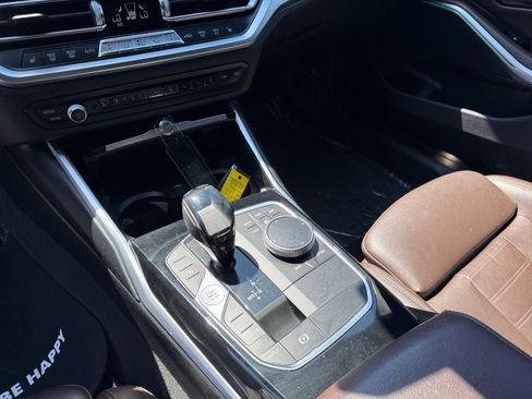 Used 2019 BMW 330i Sedan w/ Convenience Package image 13