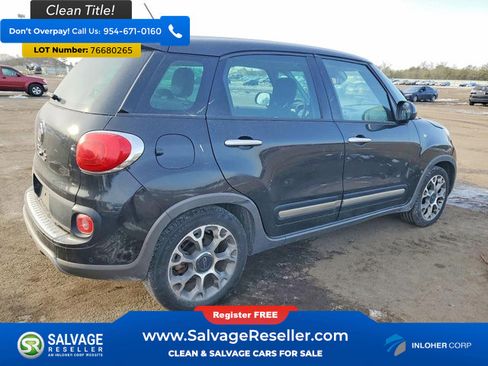 Used 2014 FIAT 500L Trekking w/ Popular Equipment Group image 4
