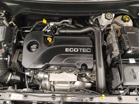 Used 2020 Chevrolet Equinox LT image 30