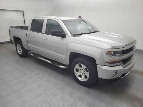 Used 2018 Chevrolet Silverado 1500 LT w/ All Star Edition image 11