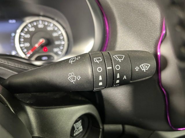 Used 2021 Jeep Renegade Limited AWD/4WD image 20