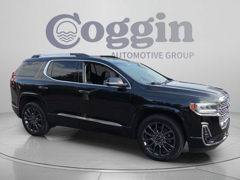 Used 2023 GMC Acadia Denali w/ Black Diamond Edition FWD image 7