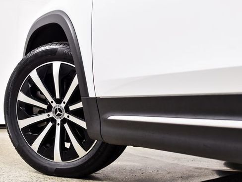 Used 2022 Mercedes-Benz GLB 250 image 15