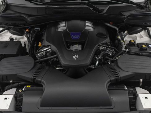 New 2024 Maserati Ghibli Modena Ultima Q4 image 28