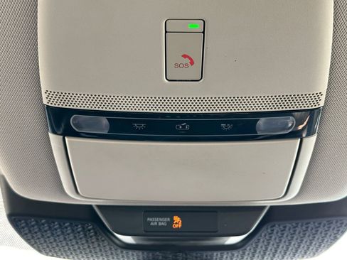 Used 2023 Nissan Ariya Engage image 41