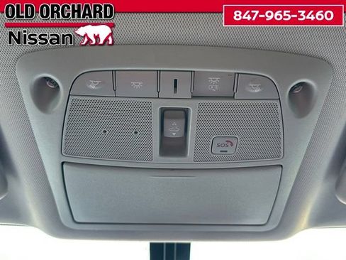 Used 2017 Nissan Pathfinder SL w/ SL Premium Package AWD/4WD image 22