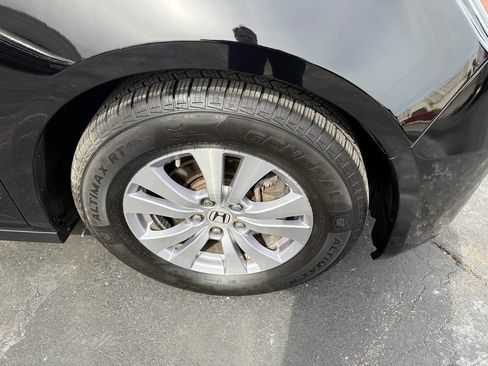 Used 2016 Honda Odyssey EX-L image 42