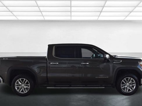 Used 2019 GMC Sierra 1500 SLT w/ SLT Premium Plus Package AWD/4WD image 11