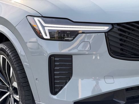 New 2026 Volvo XC90 B6 Ultra w/ Protection Package Premier AWD/4WD image 3