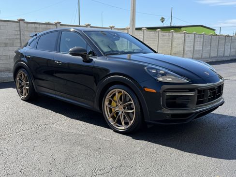 Certified 2023 Porsche Cayenne Turbo GT image 8
