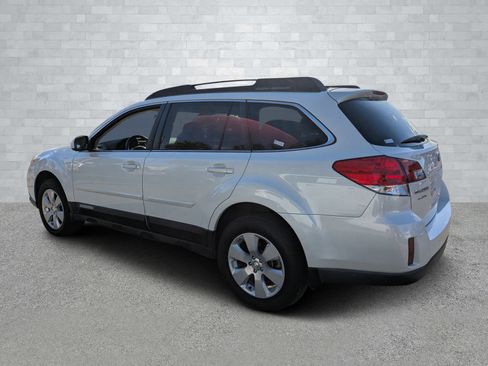 Used 2012 Subaru Outback 2.5i Premium image 7