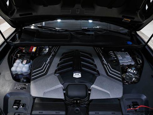 Used 2023 Lamborghini Urus Performante image 43