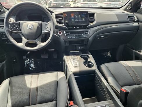 Used 2023 Honda Passport TrailSport image 9