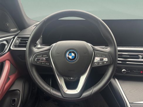 Used 2023 BMW i4 eDrive35 w/ Premium Package image 10