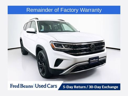 Used 2023 Volkswagen Atlas SE w/ Black Wheel Package AWD/4WD image 1
