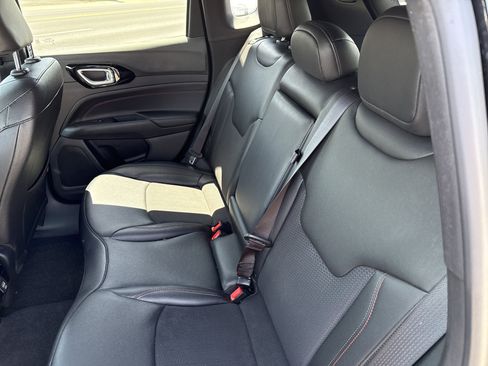 Used 2024 Jeep Compass Trailhawk AWD/4WD image 13