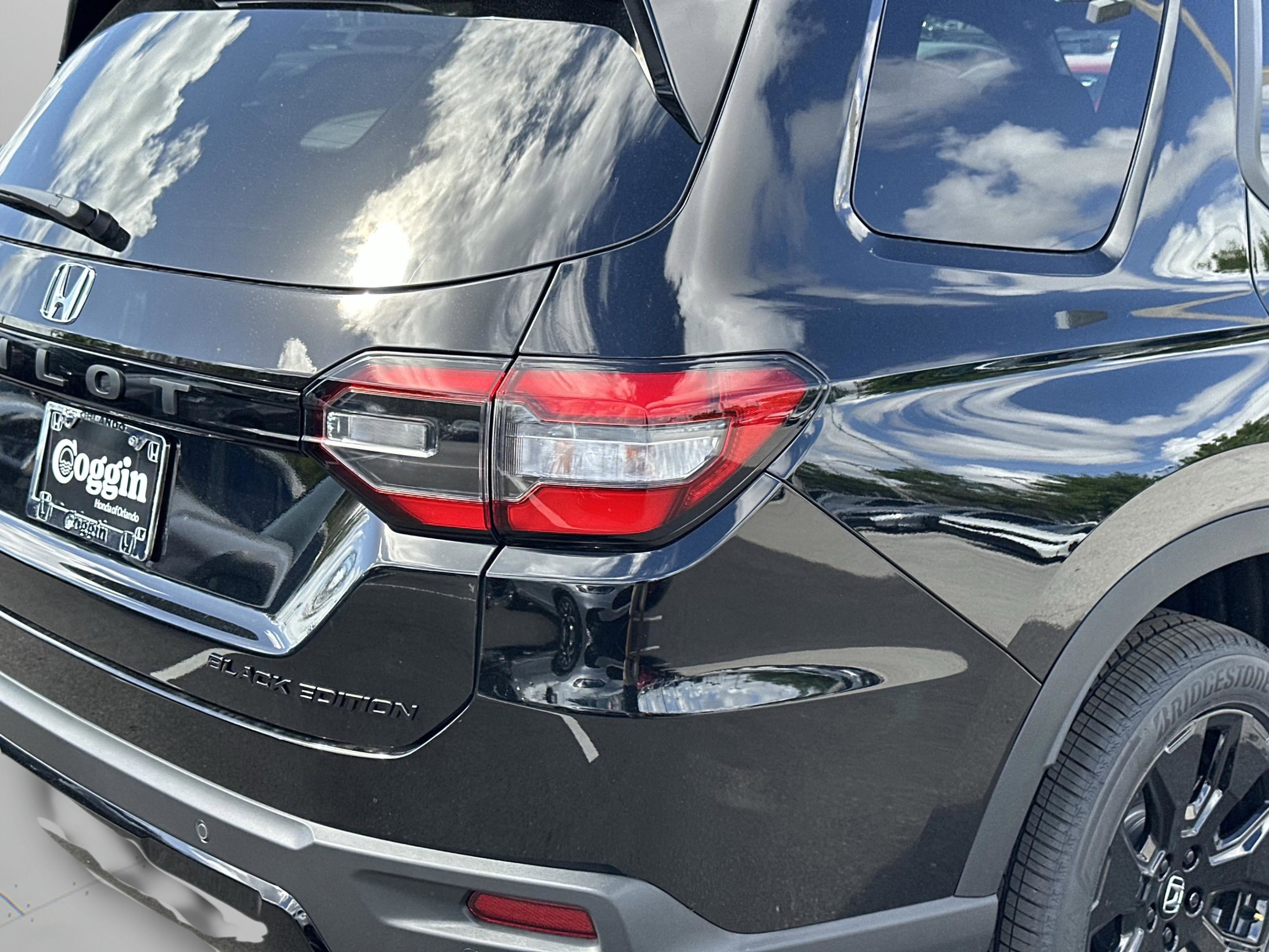 New 2026 Honda Pilot Black Edition image 37