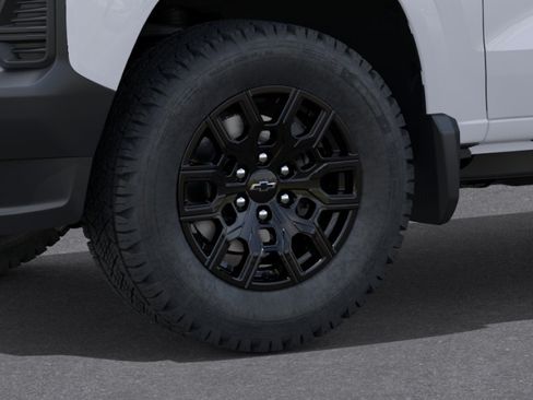 New 2026 Chevrolet Colorado W/T w/ WT Custom Package RWD image 9