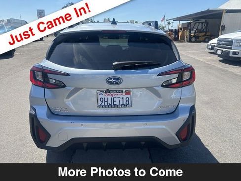 Used 2024 Subaru Crosstrek 2.5i Limited w/ Crosstrek Mirror Package image 4
