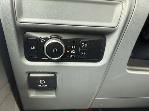 Used 2024 Ford F150 XLT image 36