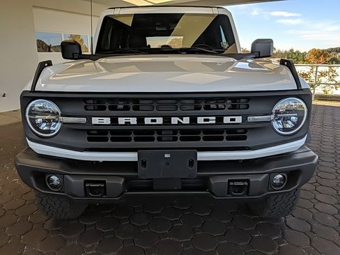 Certified 2022 Ford Bronco Black Diamond image 2