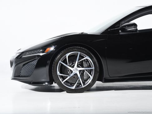 Used 2018 Acura NSX AWD/4WD image 13