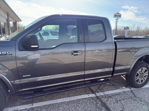 Used 2015 Ford F150 XLT w/ Equipment Group 301A Mid image 3