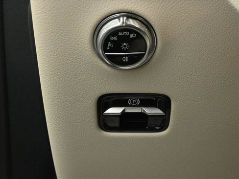 Certified 2026 Mercedes-Benz GLC 300 4MATIC image 10