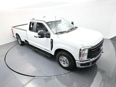 New 2026 Ford F250 XL RWD image 18