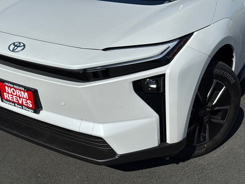 New 2026 Toyota bZ XLE Plus image 3