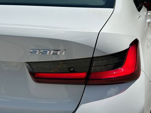 Certified 2023 BMW 330i Sedan w/ Driving Assistance Package image 31