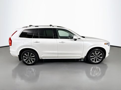 Used 2018 Volvo XC90 T6 Momentum w/ Convenience Package AWD/4WD image 8