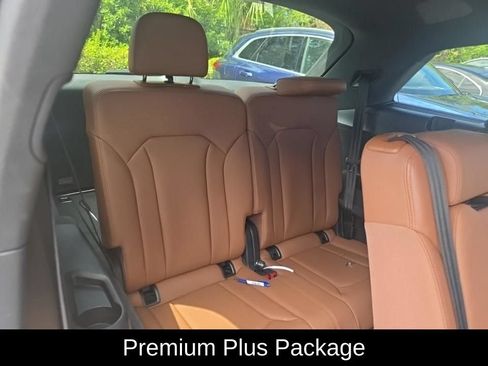 Used 2023 Audi Q7 3.0T Premium Plus w/ Premium Plus Package AWD/4WD image 10