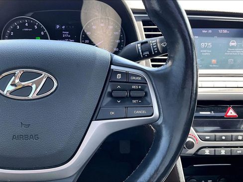 Used 2018 Hyundai Elantra Value Edition w/ Cargo Package image 19